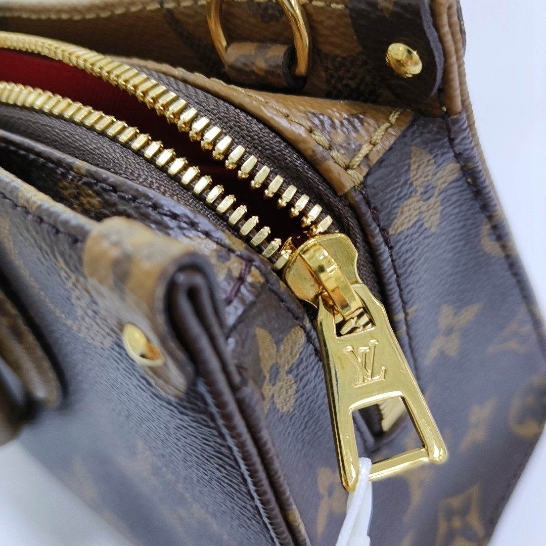 LOUIS VUITTON ONTHEGO EAST WEST Brown Coated Canvas Monogram Pattern Crossbody Bag Single Shoulder Bag Tote Bag Golden Hardware Removable Strap-(SKU)-956871648