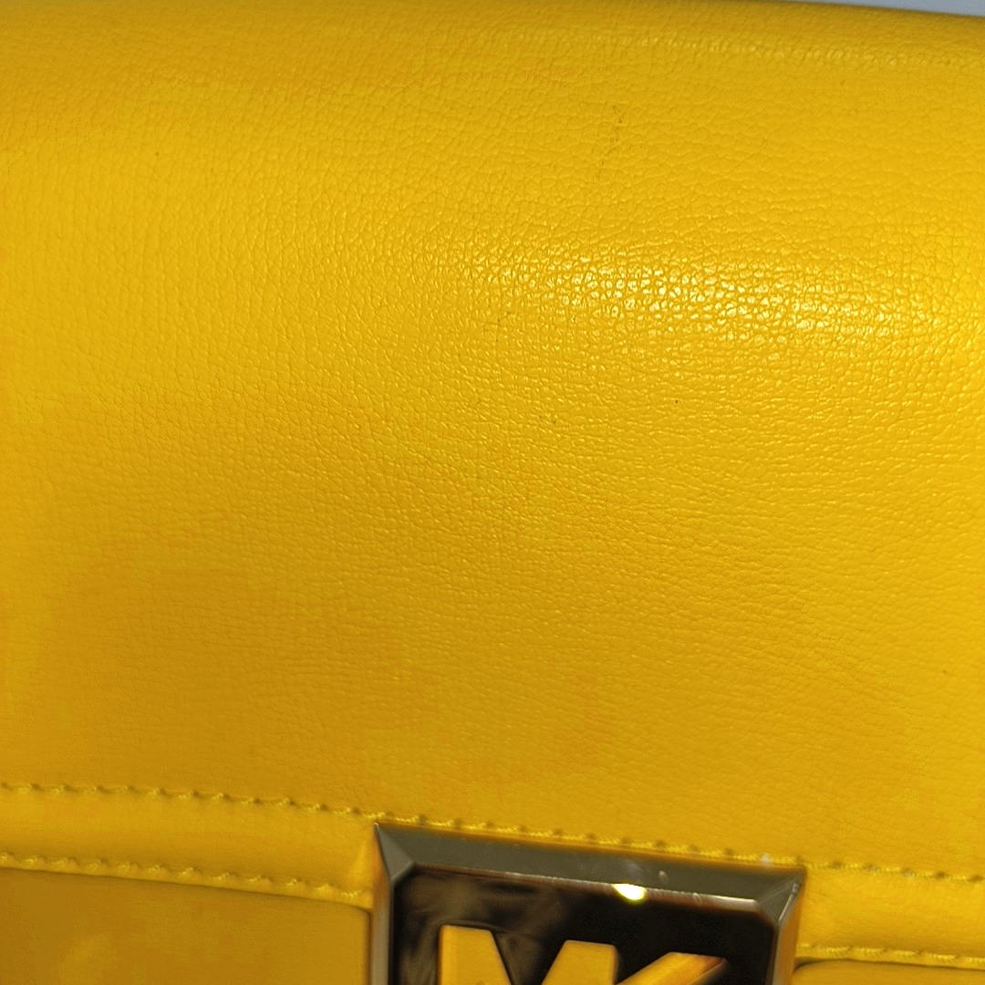 MICHAEL KORS Yellow Leather Shoulder Bag Tote Golden hardware shoulder straps-(SKU)-14044743