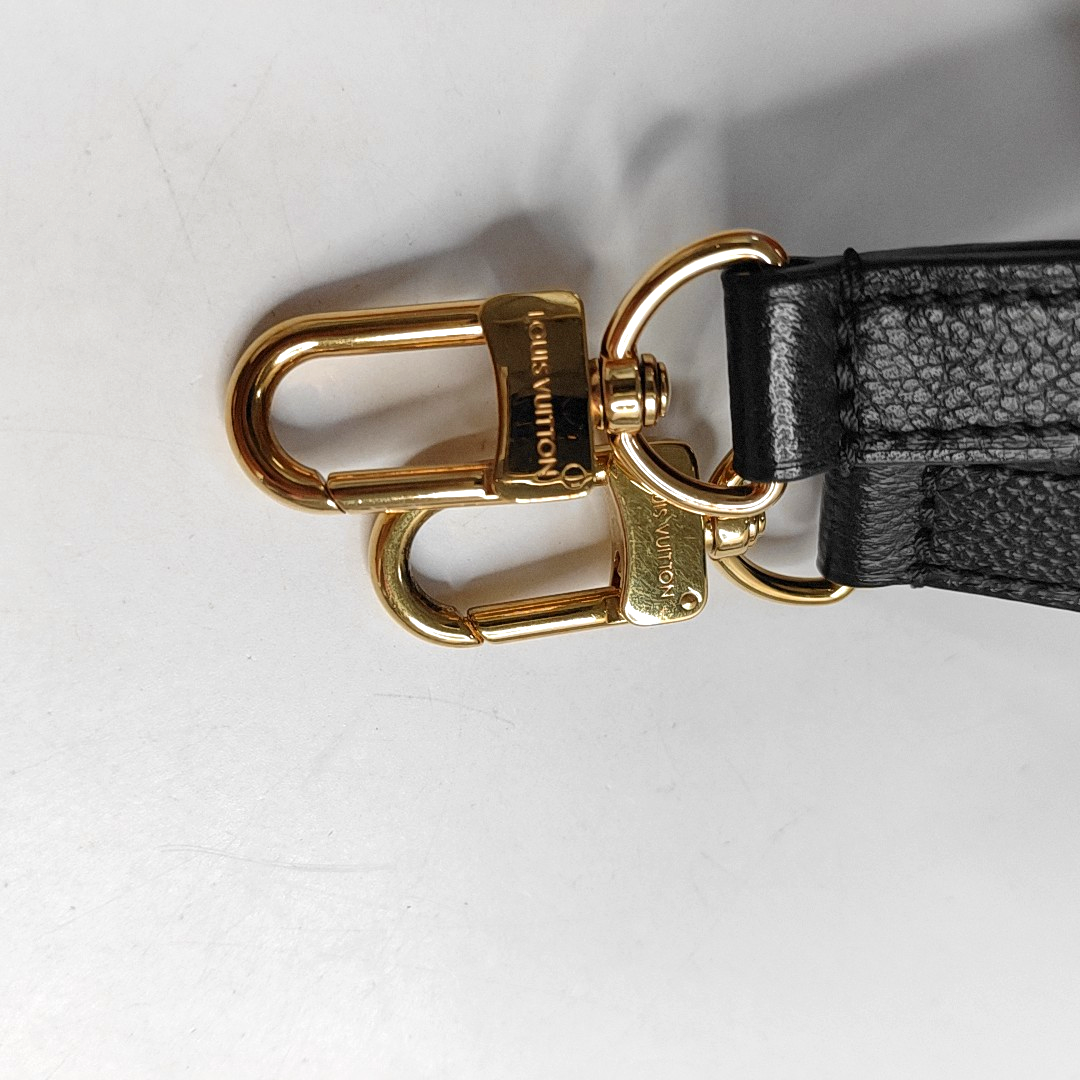 LOUIS VUITTON MÉTIS Medium Black Leather Monogram Vernis Messenger Bag with Shoulder Strap and Handle, Gold Hardware, Detachable Strap-(SKU)-957679450