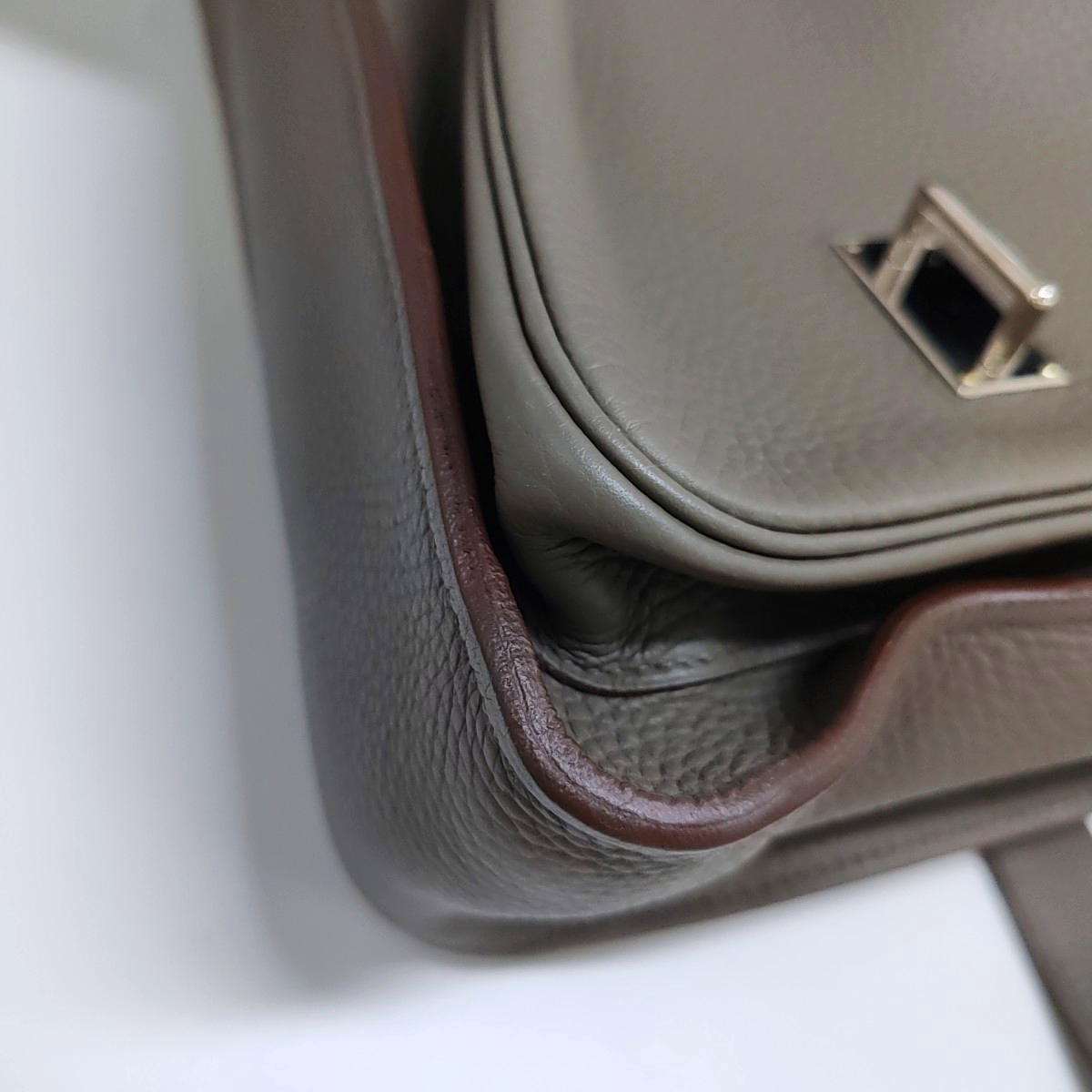 HERMÈS Steve Charcoal Grey Clemence Leather Shoulder Bag Crossbody with Silver Hardware, 🄿-(SKU)-963416776
