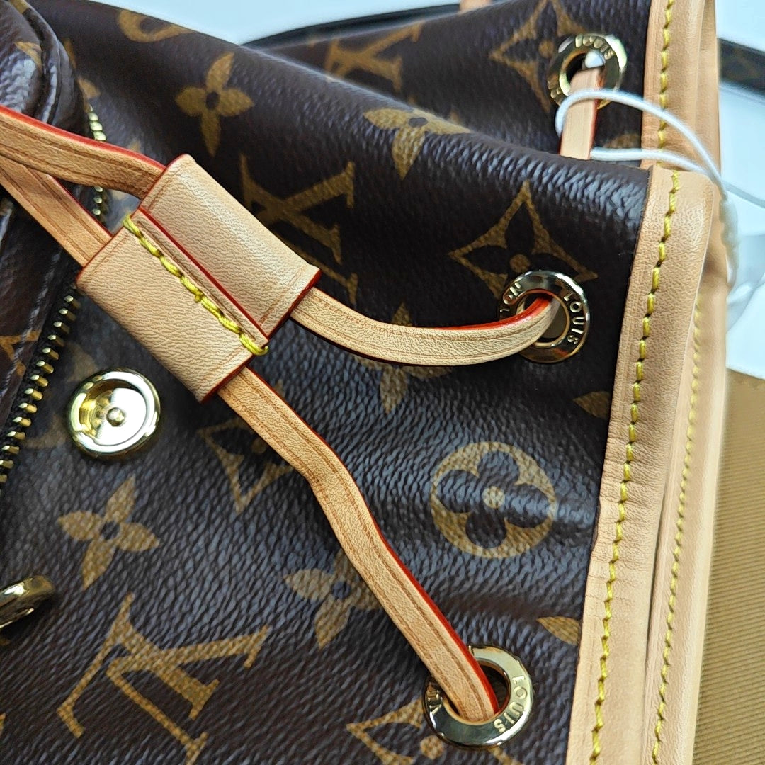 LOUIS VUITTON MONTSOURIS BB brown coated canvas Monogram backpack gold hardware 2 removable shoulder straps complete accessories-(SKU)-965720773