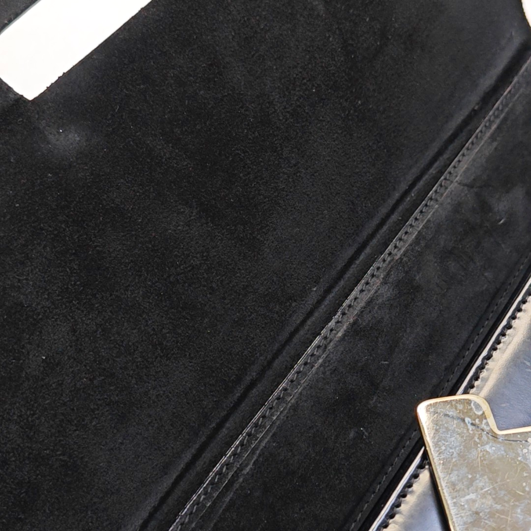 GUCCI Black Cowhide Single Shoulder Bag Crossbody Bag Silver Hardware-(SKU)-948769187