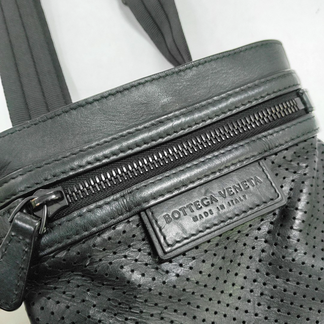 BOTTEGA VENETA Black Leather Embossed Single Shoulder Bag Tote Black hardware-(SKU)-951290647