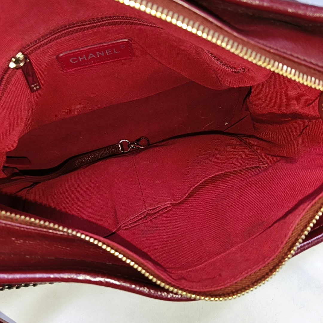 CHANEL GABRIELLE Medium Size Red Tweed Bag Shoulder Bag Crossbody Bag Golden Silver Ruthenium Hardware 25 Opening Removable Strap-(SKU)-959578060