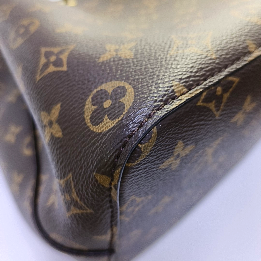 LOUIS VUITTON NÉONOÉ Medium Brown Coated Canvas Monogram Neverfull Shoulder Bag with Gold Hardware and Detachable Strap-(SKU)-964794729