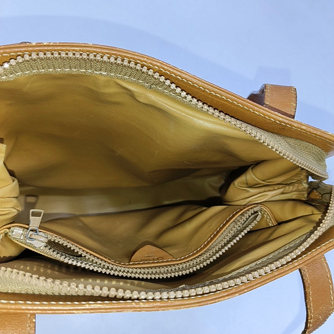 CELINE Tote bag Khaki Coated Canvas Triumph Grained Shoulder Bag Handbag Brown Hardware-(SKU)-947832104