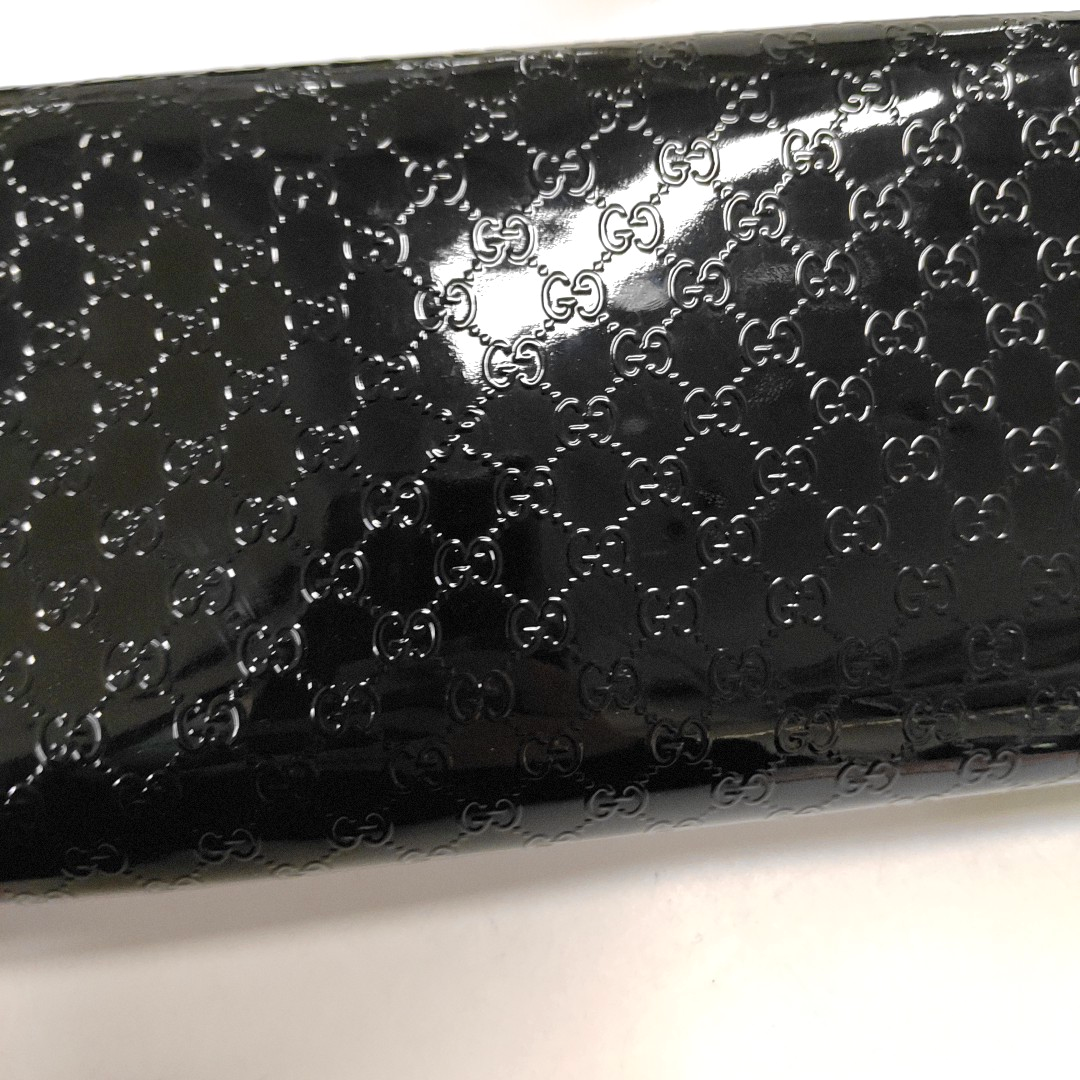 GUCCI Black Patent Leather Monogrammed Woven Handbag Golden hardware-(SKU)-940157438