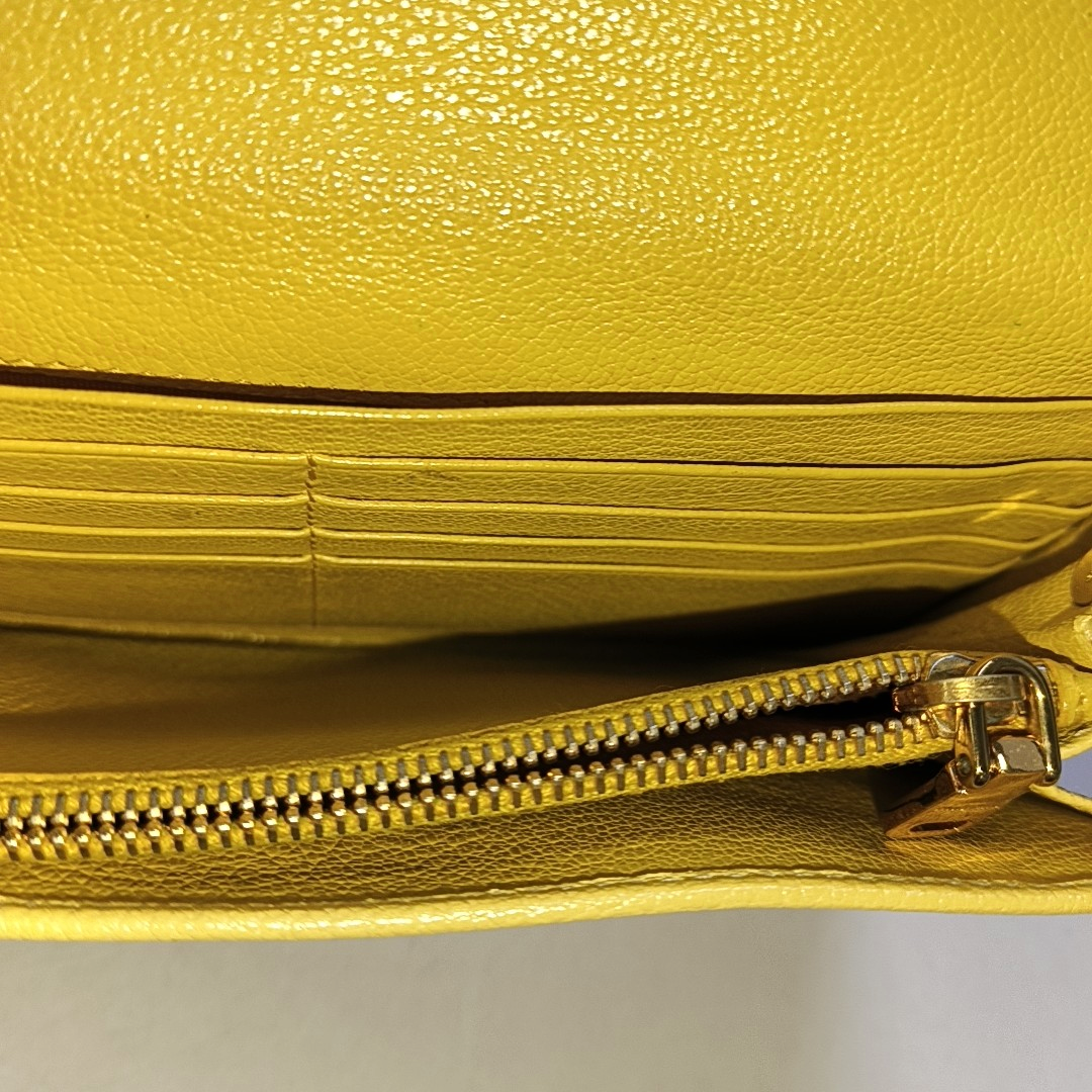 Miu Miu Love Yellow Cowhide Wallet Golden hardware-(SKU)-941953467
