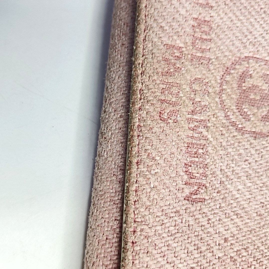 CHANEL DEAUVILLE Pink fabric wallet Silver Hardware 18nan-(SKU)-953641586