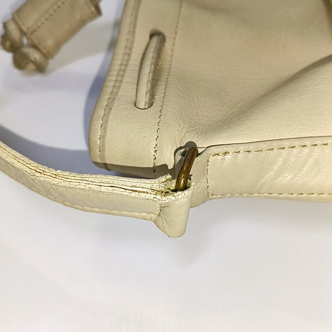 COACH Bucket bag Beige Leather Single Shoulder Bag Golden hardware-(SKU)-934222041