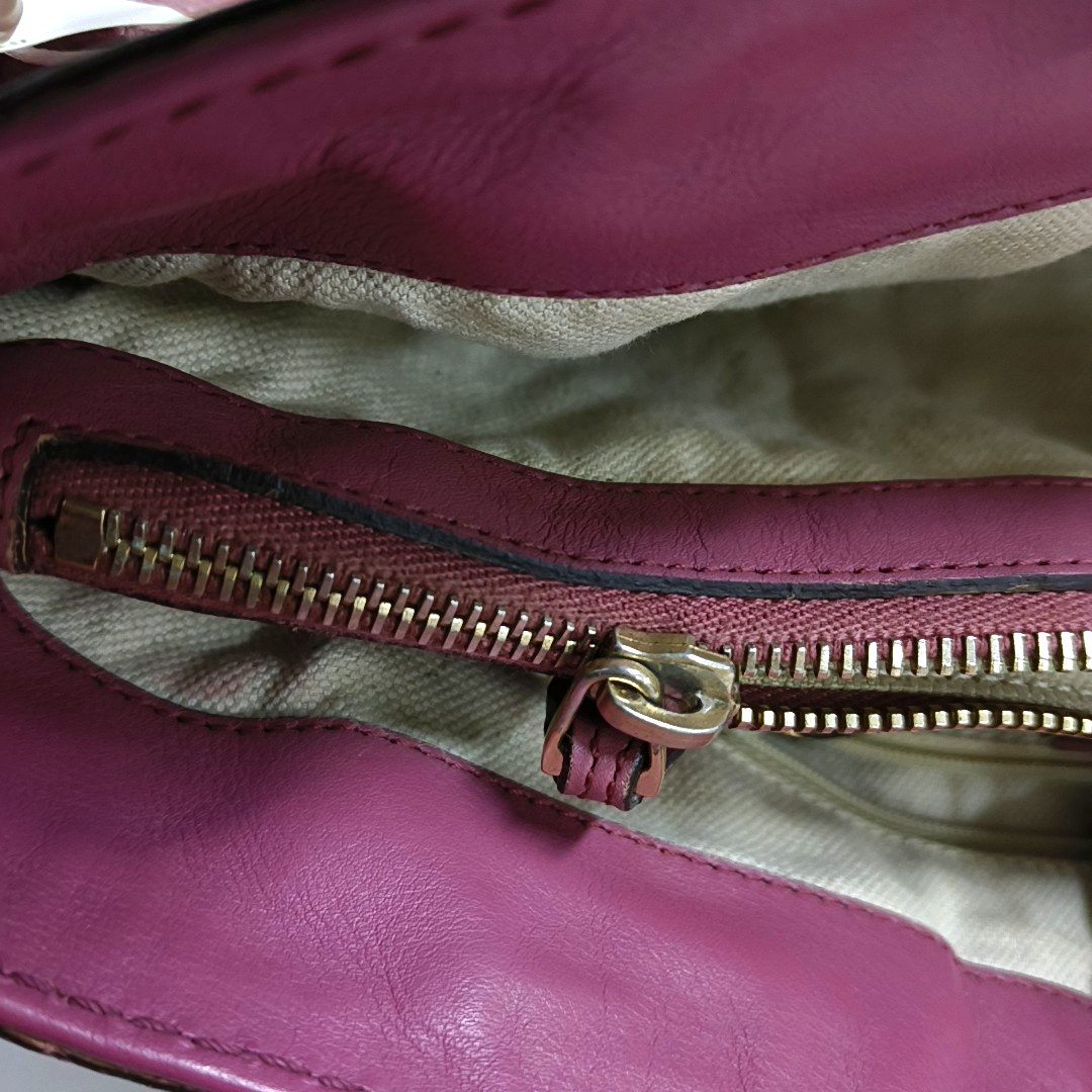 GUCCI Sukey Pink Cowhide Old Flower Embossed Handbag Golden hardware-(SKU)-948483016