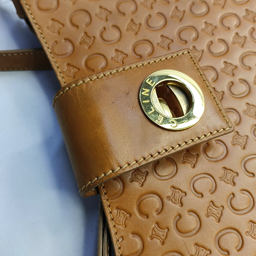 CELINE Caramel Cowhide Triumph Monogrammed Single Shoulder Bag Handbag Golden hardware-(SKU)-950054441
