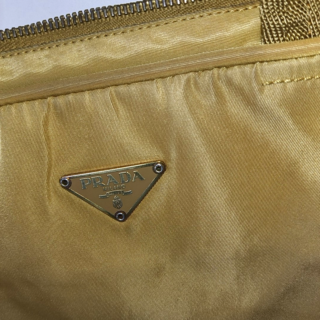 PRADA Tote bag Khaki Leather Logo Handbag Golden hardware-(SKU)-937766784