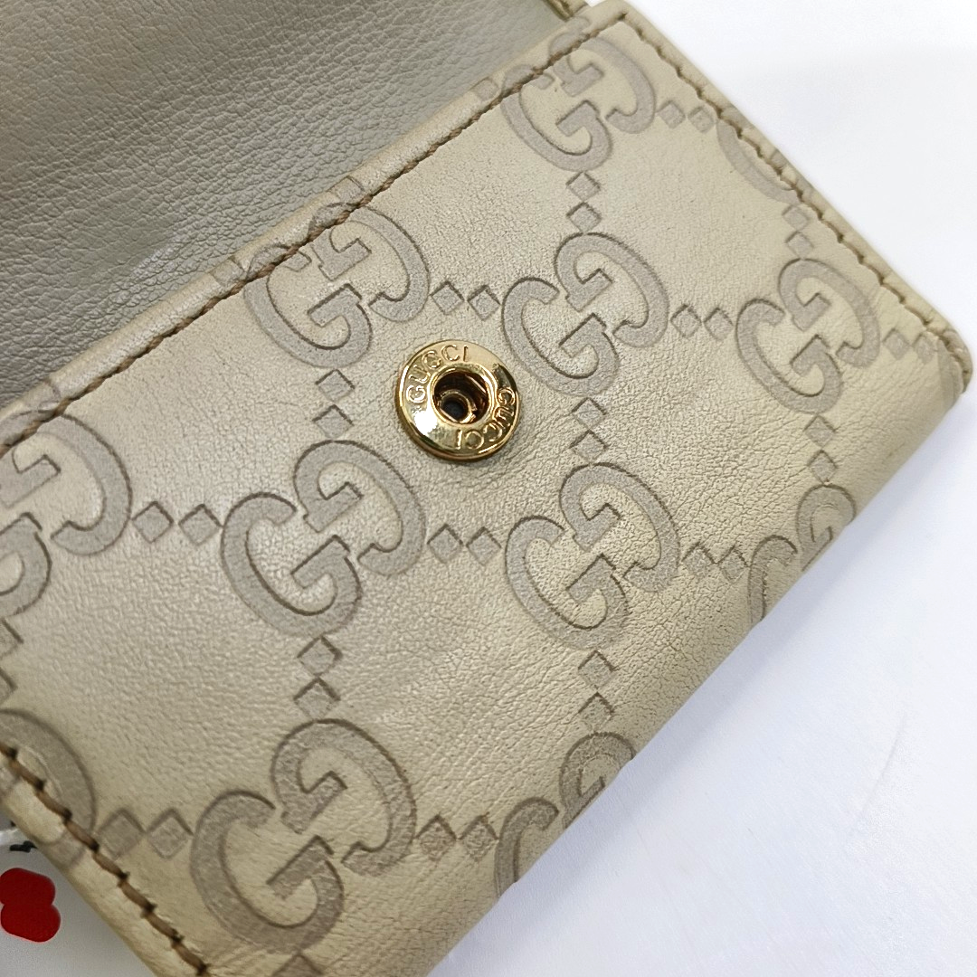 GUCCI White Leather Monogrammed Key Case Golden hardware-(SKU)-956774135