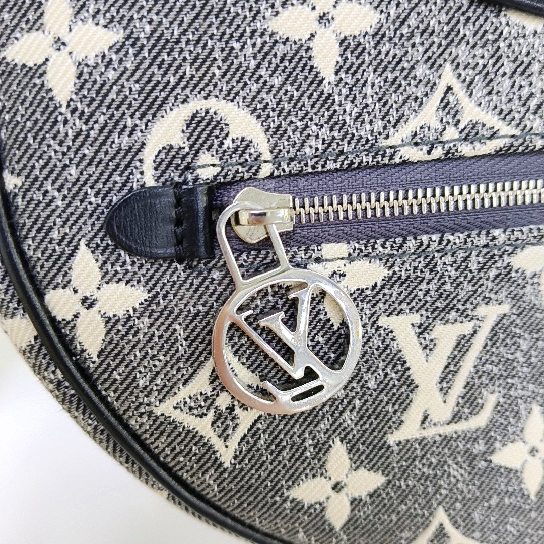 LOUIS VUITTON LOOP Dark Grey Canvas Monogram Jacquard Pea Bag Crossbody Bag Shoulder Bag Silver Hardware 2 Removable Straps-(SKU)-967284510