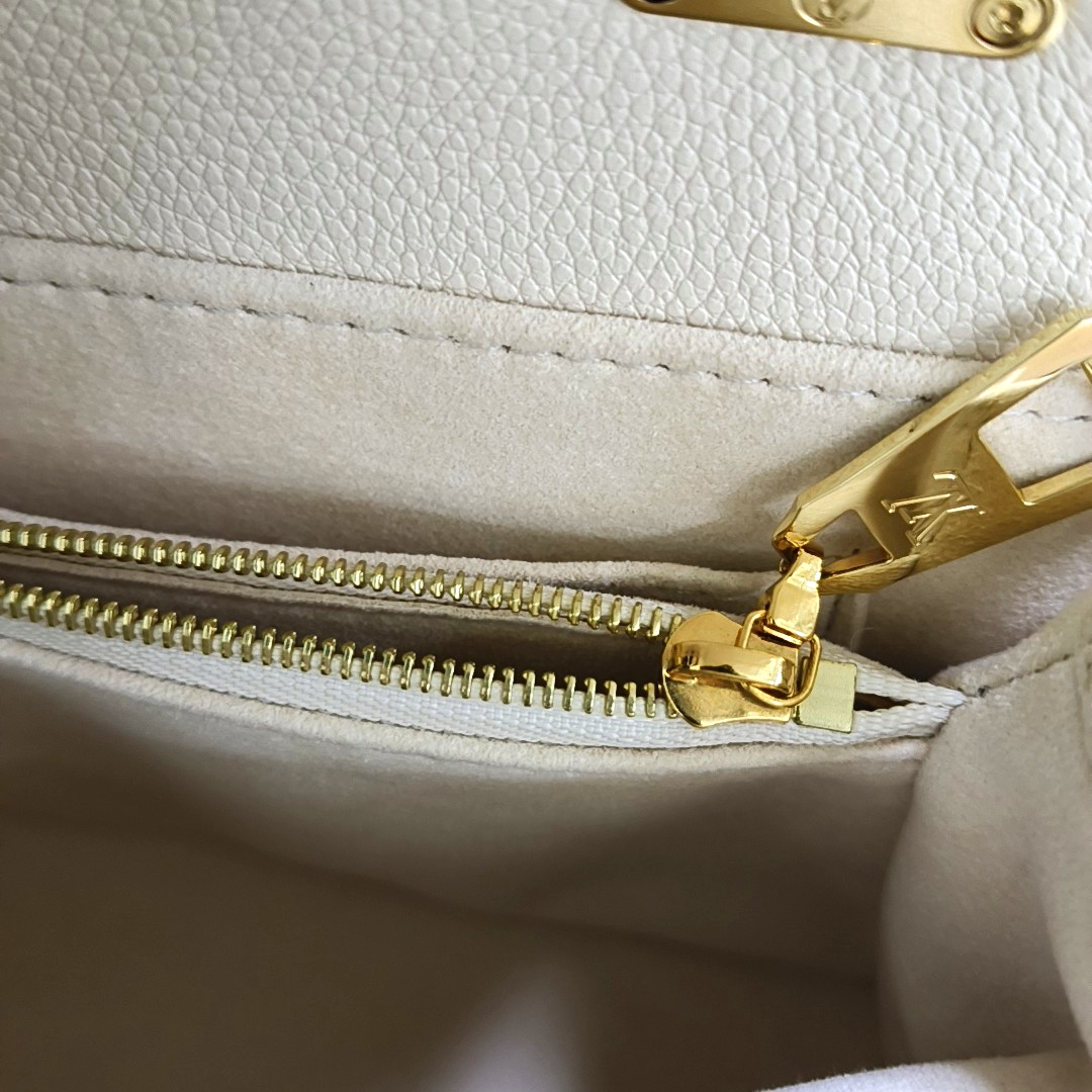LOUIS VUITTON MADELEIN BB Beige Calfskin Quilted Crossbody Shoulder Bag Handbag Tote Bag Golden Hardware Removable Strap-(SKU)-963269885