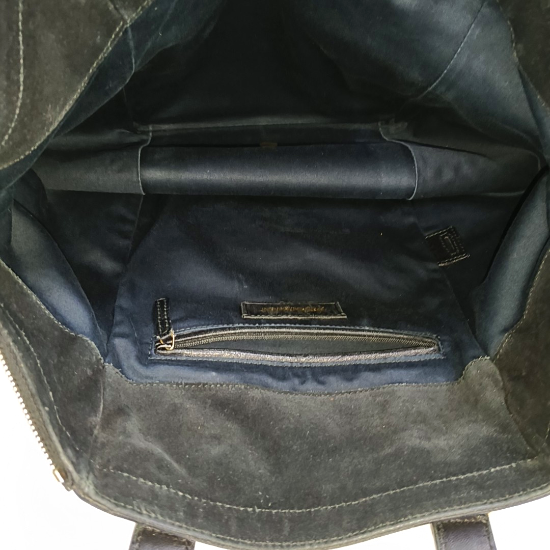 YSL Black Cowhide Studs Tote Handbag Golden hardware-(SKU)-956655184