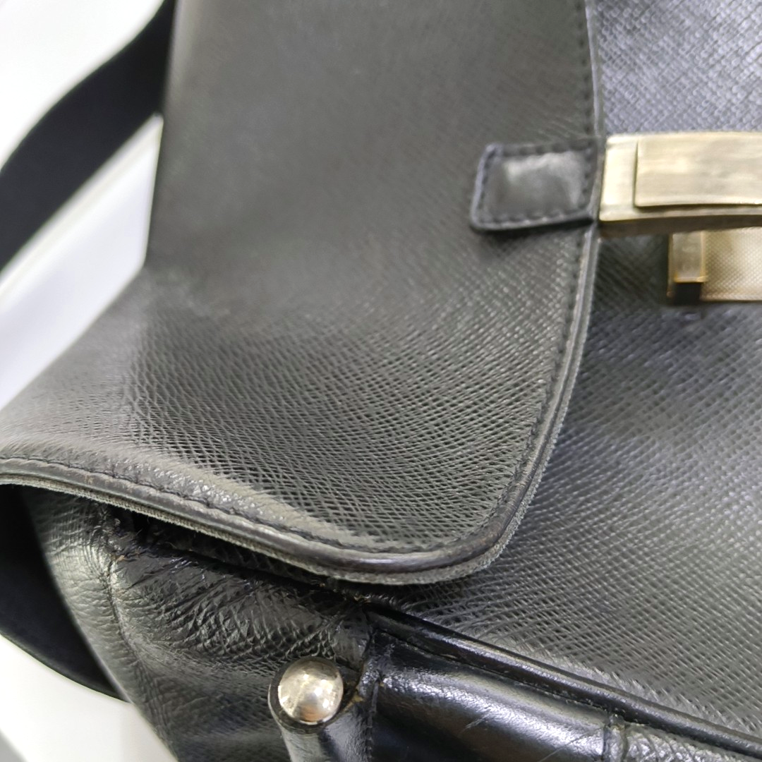 LOUIS VUITTON YARANGA Black Leather Embossed Single Shoulder Bag Tote Silver Hardware-(SKU)-942031838