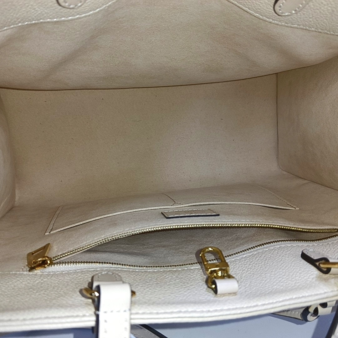 LOUIS VUITTON ONTHEGO Medium-sized Beige Leather Monogram Embossed Jungle Bag Shoulder Bag Tote Bag Golden Hardware-(SKU)-966297097