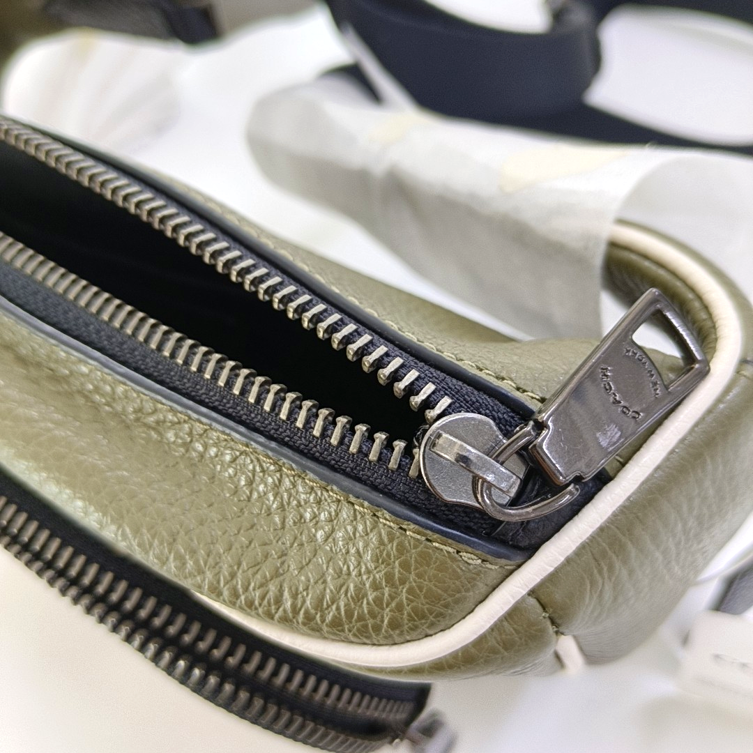 COACH Green Leather Fanny Pack Black hardware-(SKU)-951332811
