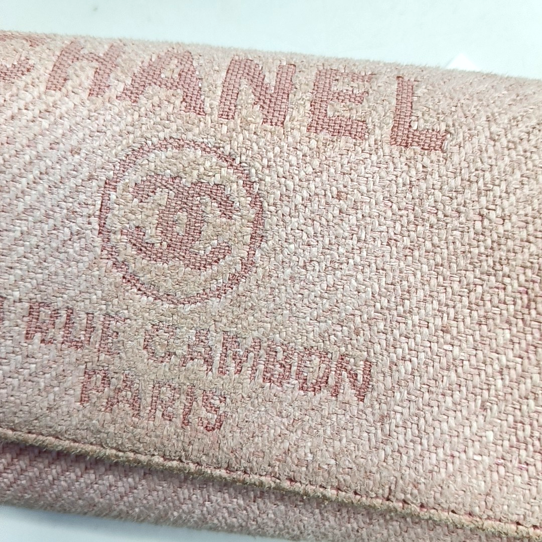 CHANEL DEAUVILLE Pink fabric wallet Silver Hardware 18nan-(SKU)-953641586