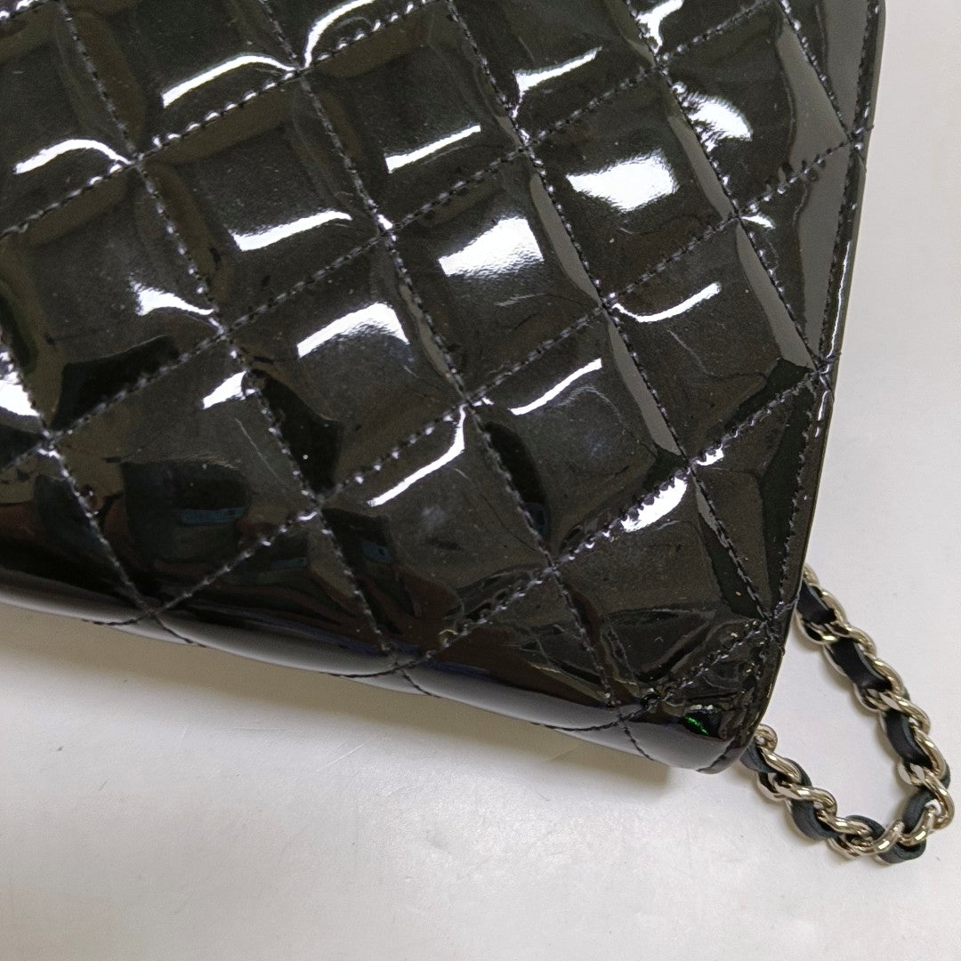 CHANEL WOC Black Patent Leather Quilted Crossbody and Single Shoulder Bag with Silver Hardware, 18 Clasps-(SKU)-969632821