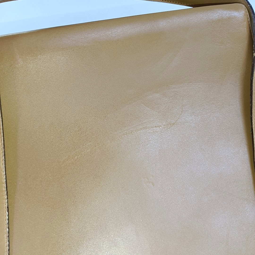 FERRAGAMO Tote bag Brown Cowhide Single Shoulder Bag Tote Golden hardware-(SKU)-941975755