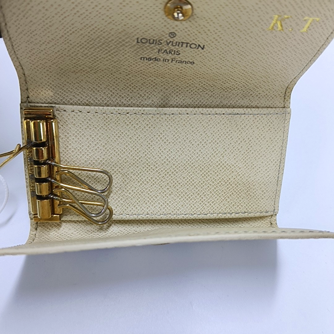 LOUIS VUITTON White Coated Canvas Checkerboard Key Case Golden hardware-(SKU)-955829929