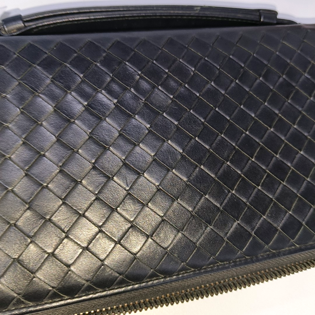 BOTTEGA VENETA Black Cowhide Woven Wallet Black hardware-(SKU)-932935096