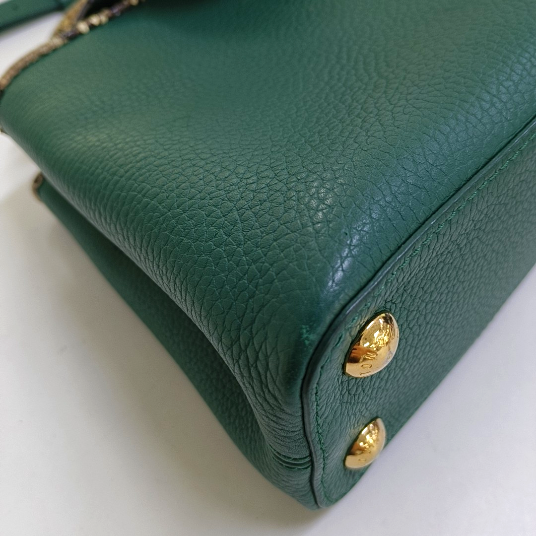 LOUIS VUITTON CAPUCINES BB Green Leather Diagonal Shoulder Bag with Detachable Strap-(SKU)-955038701
