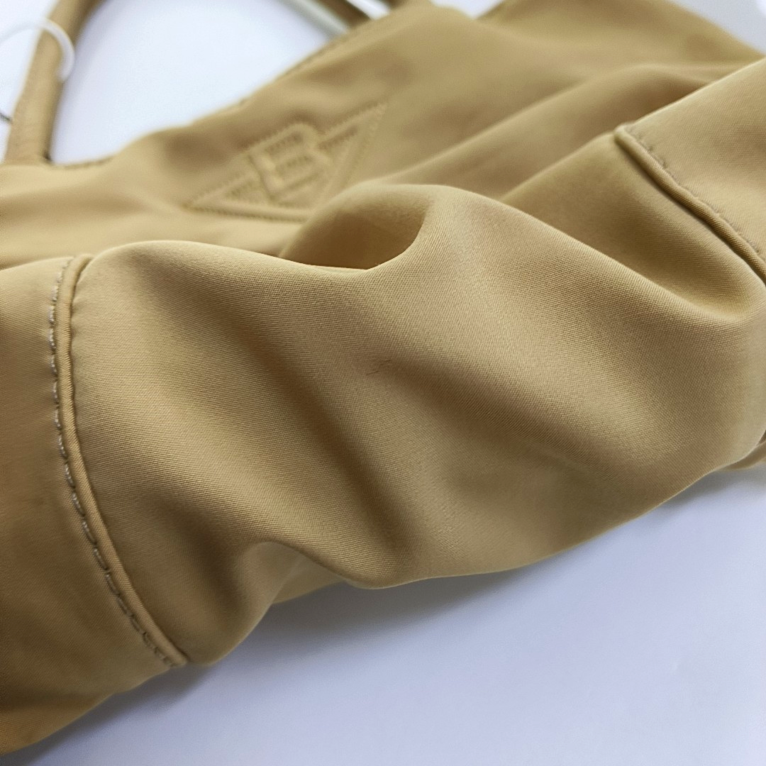 BOTTEGA VENETA Tote bag Khaki Nylon Quilted Handbag Golden hardware-(SKU)-954647778