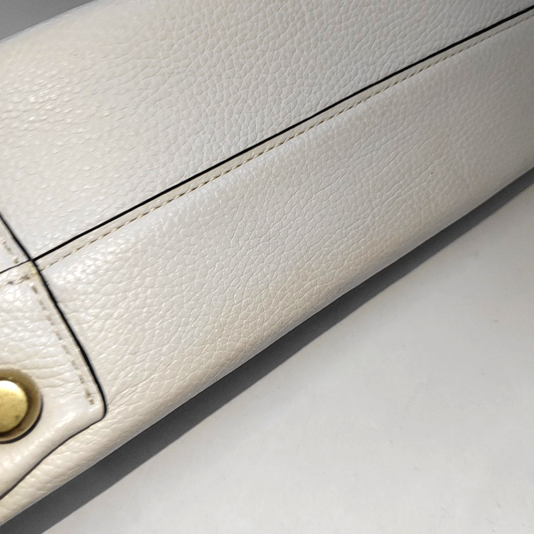 COACH Tote bag White Cowhide Single Shoulder Bag Tote Golden hardware-(SKU)-929655496