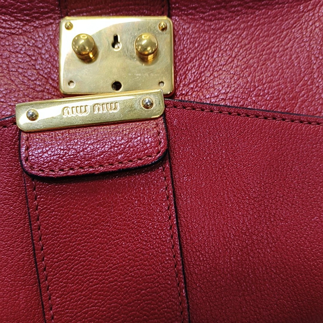 Miu Miu Red Cowhide Floral Single Shoulder Bag Tote Bag Crossbody Golden hardware Removable shoulder strap-(SKU)-945183259