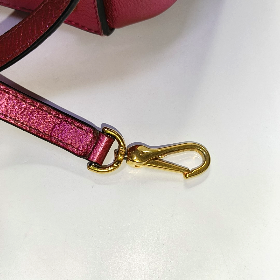 BURBERRY Buckle Fuchsia Leather Shoulder Tote Crossbody Bag Golden hardware Removable shoulder strap-(SKU)-954093592