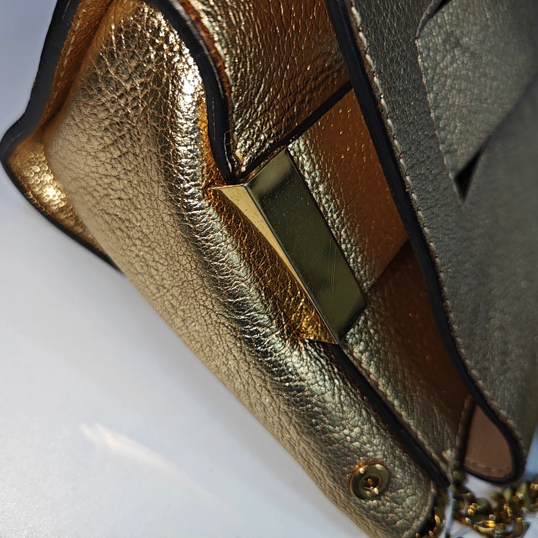 Chloé Elle Golden Leather Shoulder Bag, Crossbody Bag Golden hardware Removable shoulder strap-(SKU)-936942070