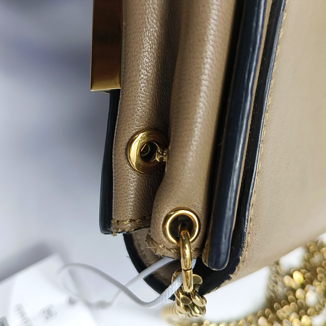 Chloé Elle Brown Leather Crossbody Single Shoulder Bag Golden hardware-(SKU)-957308916