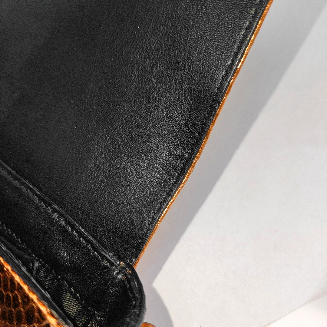 BURBERRY Golden Cowhide Sling Bag Single Shoulder Bag Golden hardware Removable shoulder strap-(SKU)-939200575