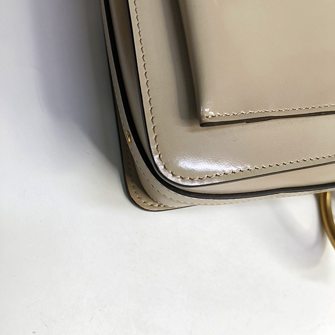 Chloé Roy Grey Cowhide Ring Single Shoulder Bag, Handbag Golden hardware Removable shoulder strap-(SKU)-946816354