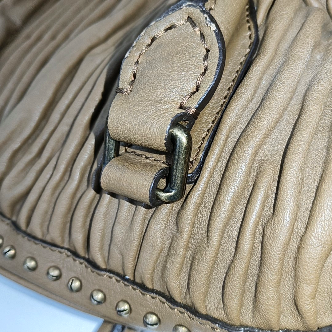 BURBERRY Gladstone Dark Brown Cowhide Studs Tote Bag Golden hardware-(SKU)-931456343