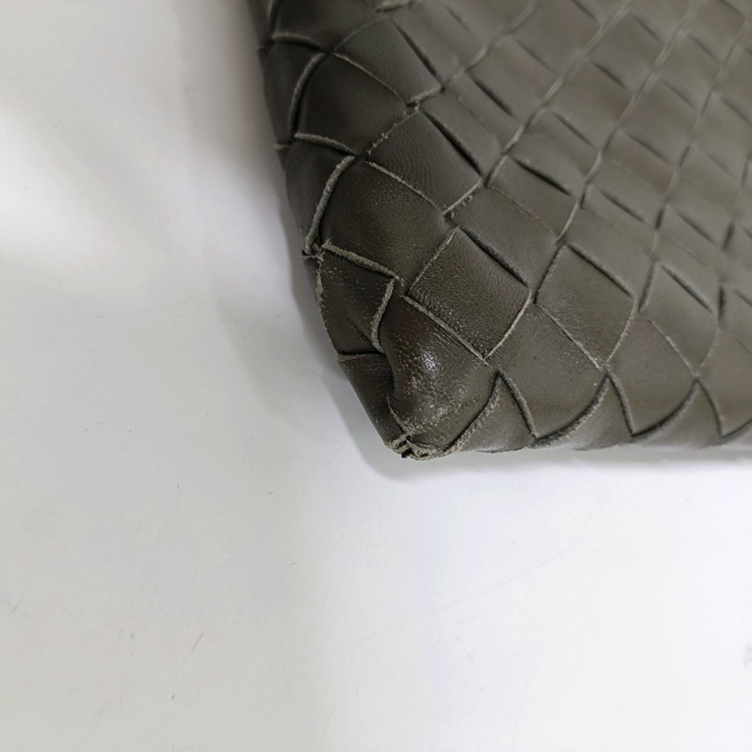 BOTTEGA VENETA Green Sheepskin Woven Clutch Golden hardware-(SKU)-946431245