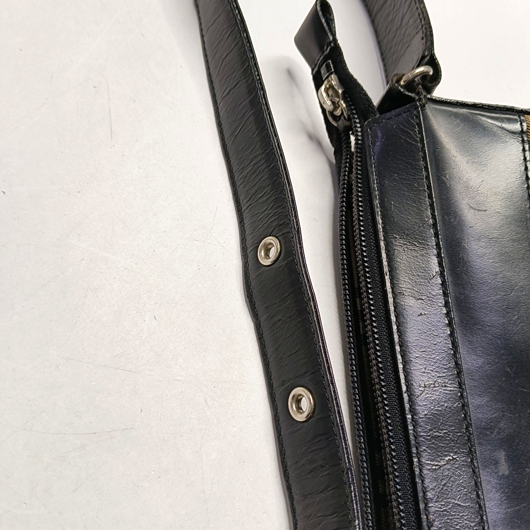 BURBERRY Black Calfskin Warhorse Grain Single Shoulder Bag Handbag Silver Hardware-(SKU)-946106319