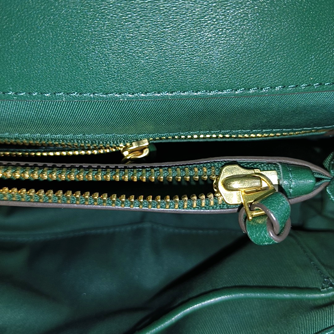 TORY BURCH Fleming Small size Dark Green Calfskin Quilted Crossbody Bag Single Shoulder Bag Golden hardware-(SKU)-942679197