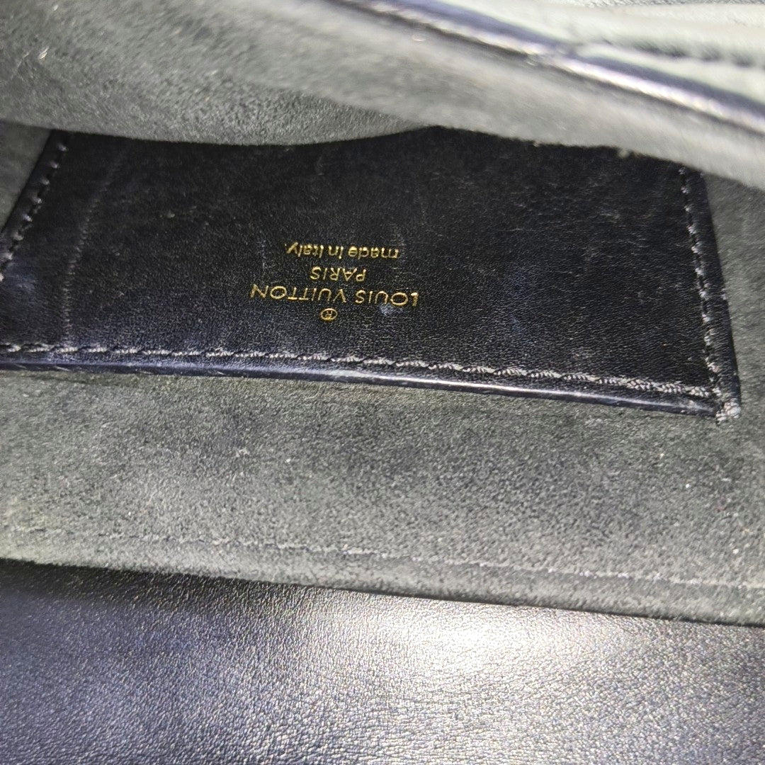 LOUIS VUITTON NEW WAVE Black Leather Quilted Shoulder Bag Tote Bag Gold Hardware Removable Strap 2 Inner Pockets-(SKU)-968345759