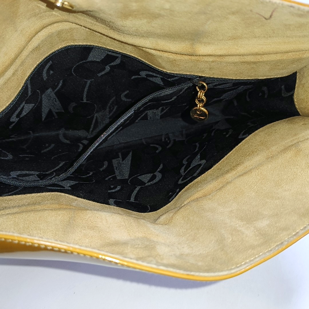 FERRAGAMO Tote bag Brown Cowhide Single Shoulder Bag Tote Golden hardware-(SKU)-942554385