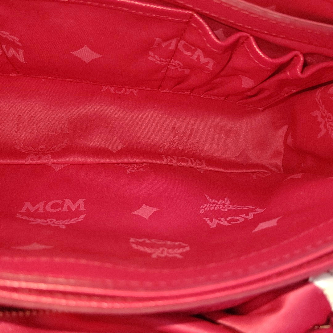 MCM NUOVO Red Leather Embossed Shoulder Bag Tote Bag Crossbody Bag Golden hardware Removable shoulder strap-(SKU)-14100965