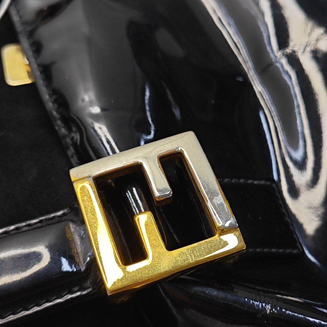 FENDI Tote bag Black漆皮双FHandheld包 Golden Silver Hardware-(SKU)-951092965
