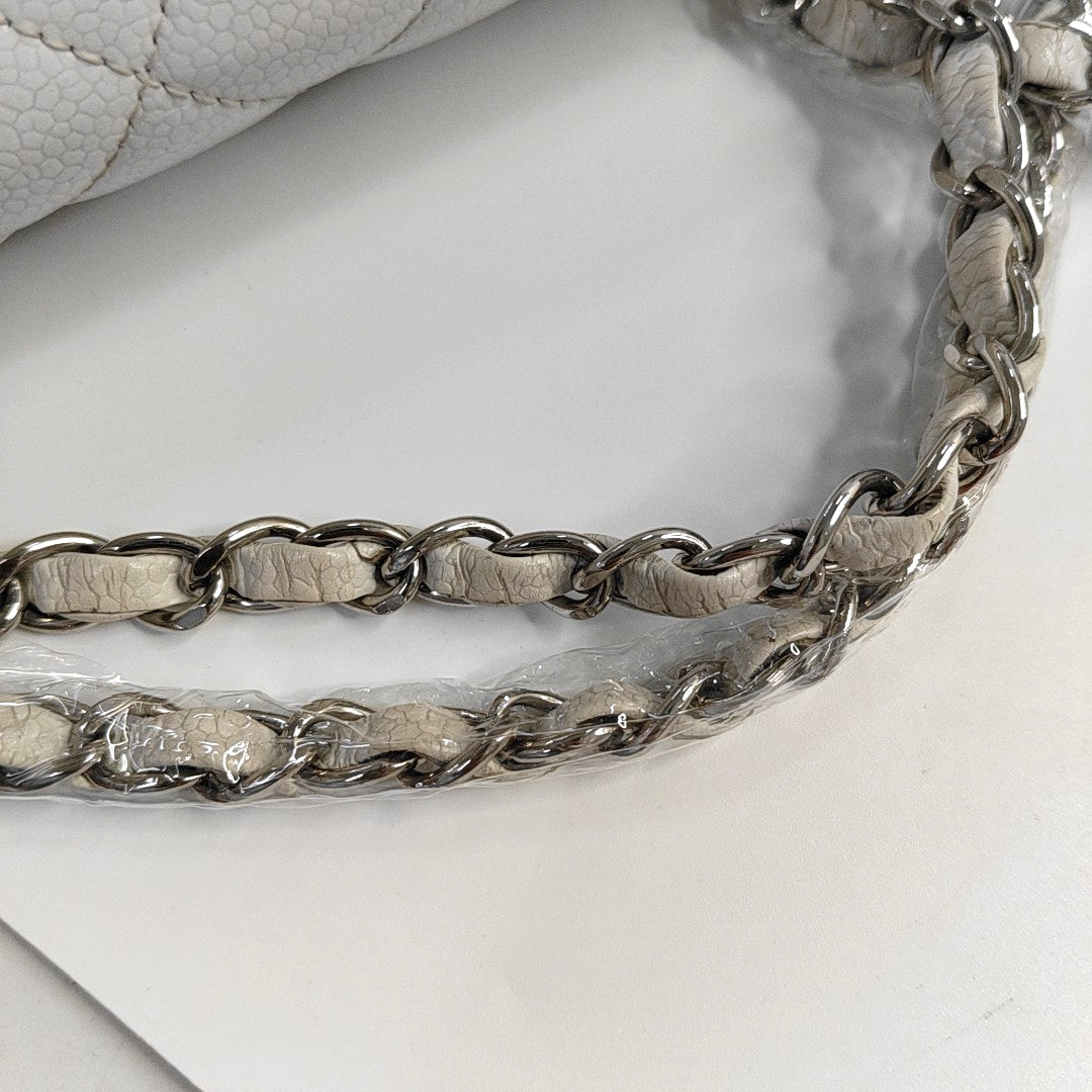 CHANEL CLASSIC FLAP Medium White Quilted Leather Grained Single Shoulder Bag Crossbody Bag with Silver Hardware 12 opening-(SKU)-961743438