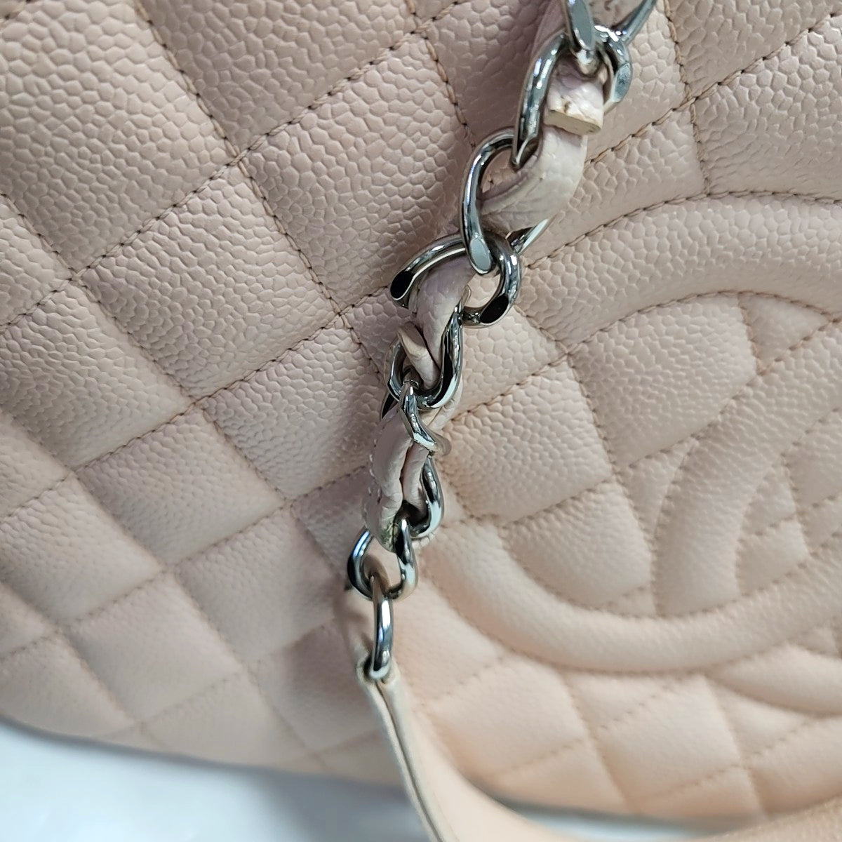 CHANEL CHANEL GST Large Pink Calfskin Quilted Lambskin Leather Chain Shoulder Bag Handbag Silver Hardware 17 Clasp-(SKU)-968770911