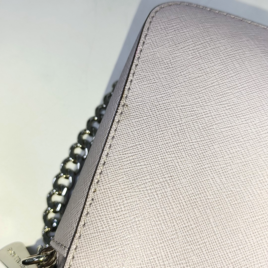 MICHAEL KORS Camera Bag Medium size Light Purple Leather Embossed Single Shoulder Crossbody Bag Silver Hardware-(SKU)-942697906