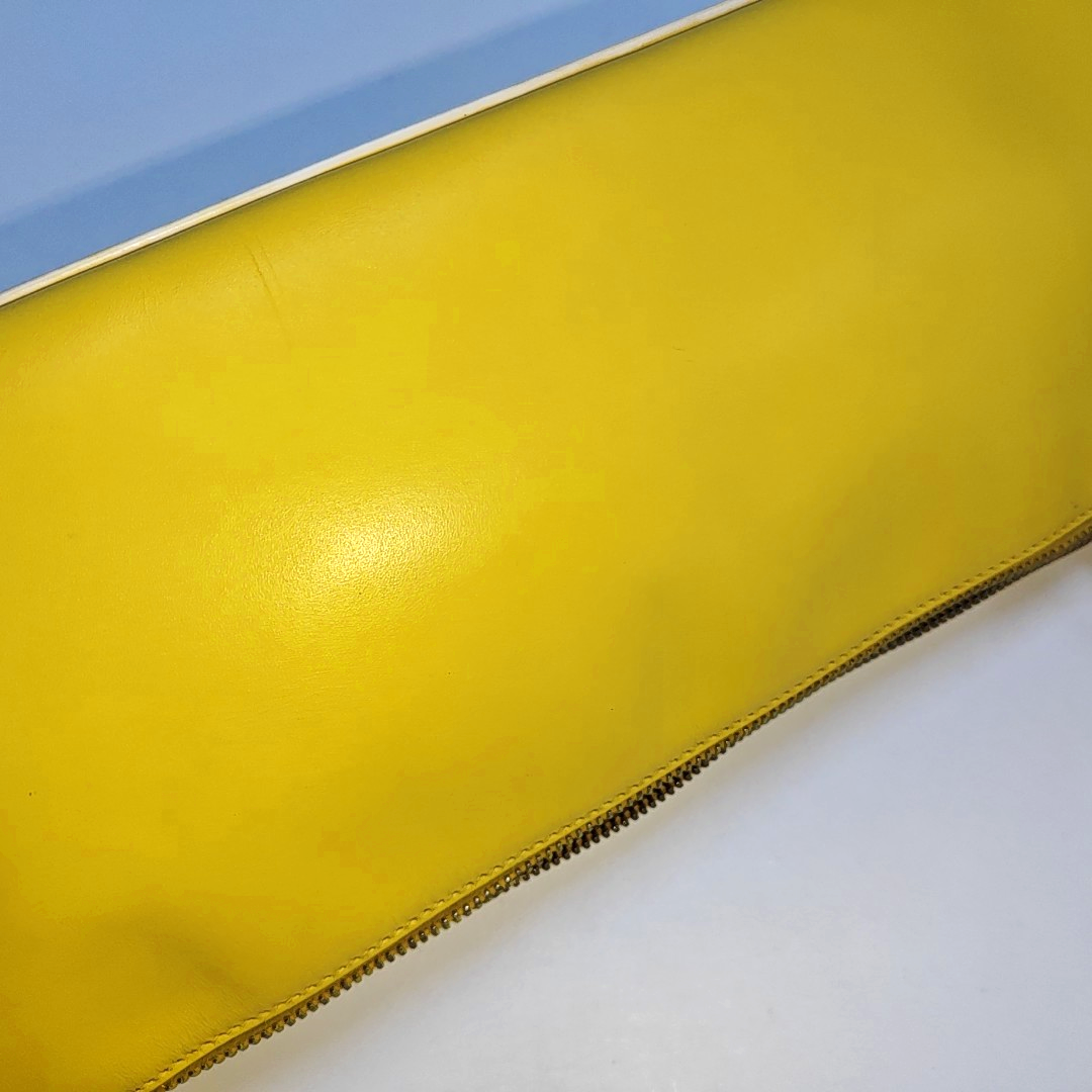 PRADA Tote bag Yellow Leather Shoulder Bag Tote Golden hardware-(SKU)-934886659